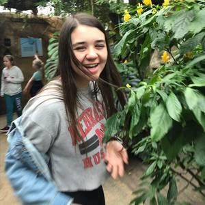 Meet your Posher, Katrina